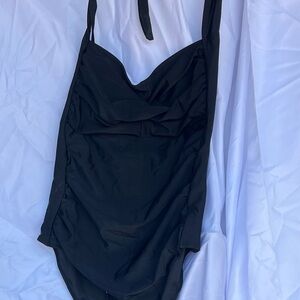Women’s One Piece Sexy Wrinkled Swimsuit